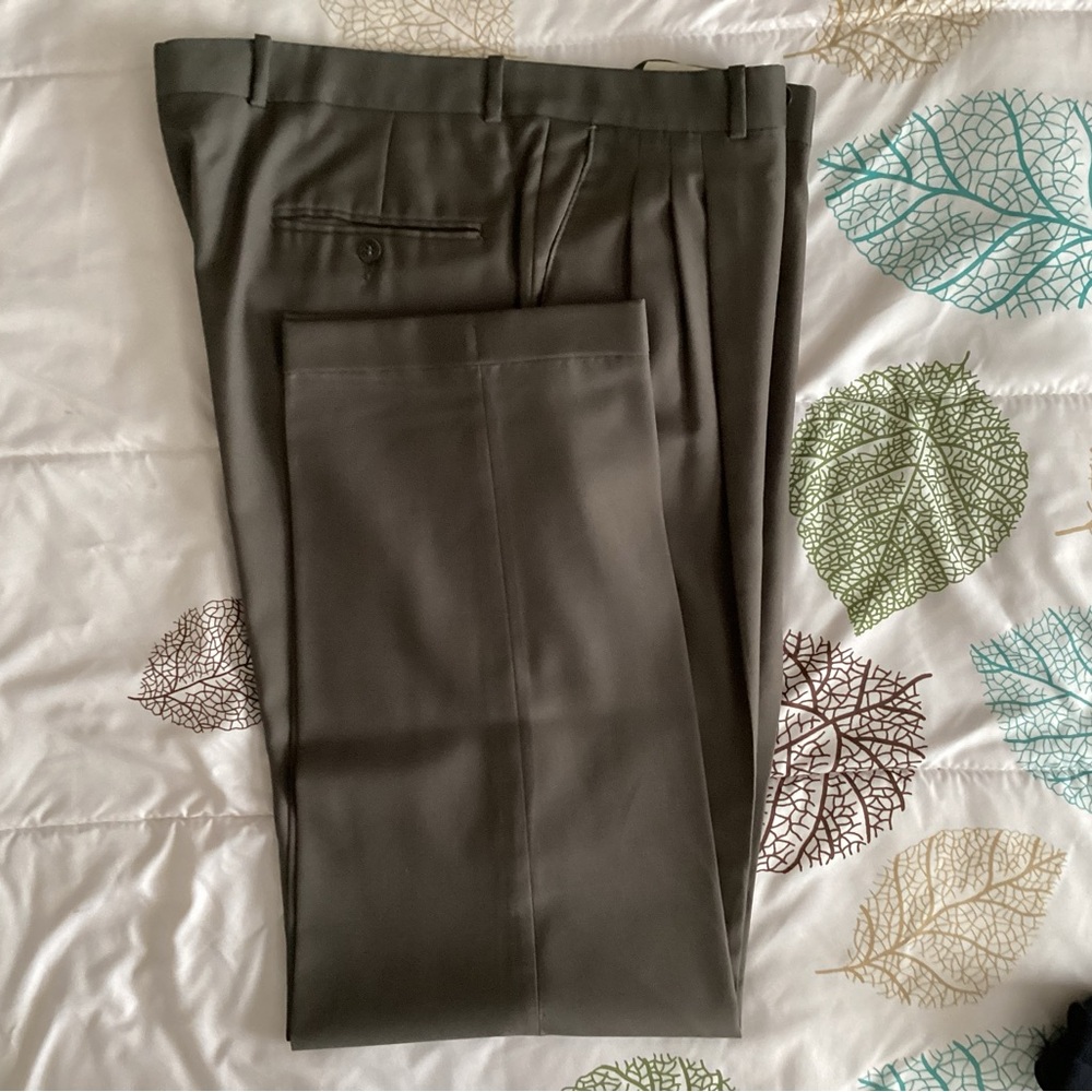 Men's Olive Dress Pants Pleated Front